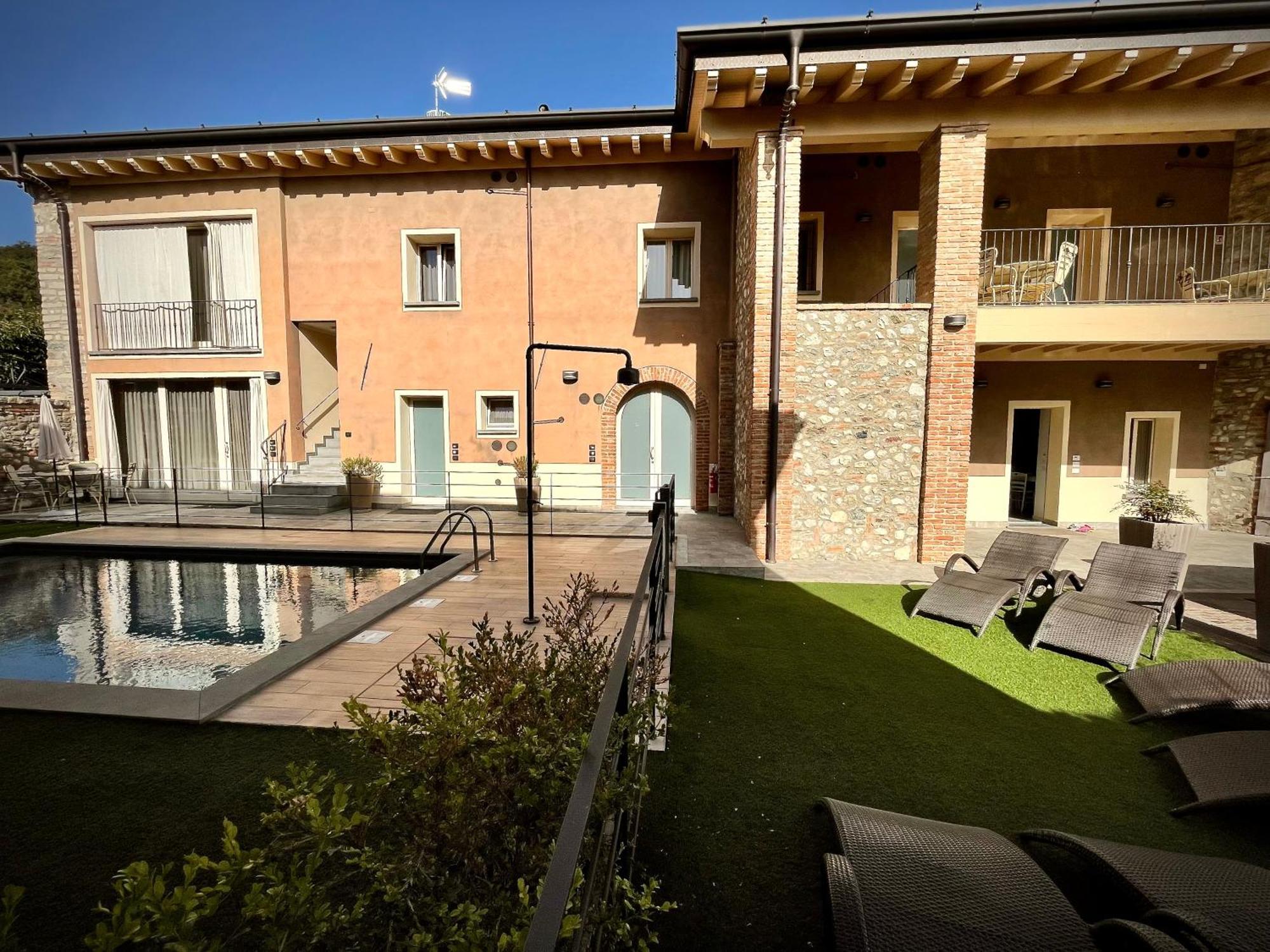 Villa Fontanelle Gardapartments Polpenazze del Garda Buitenkant foto