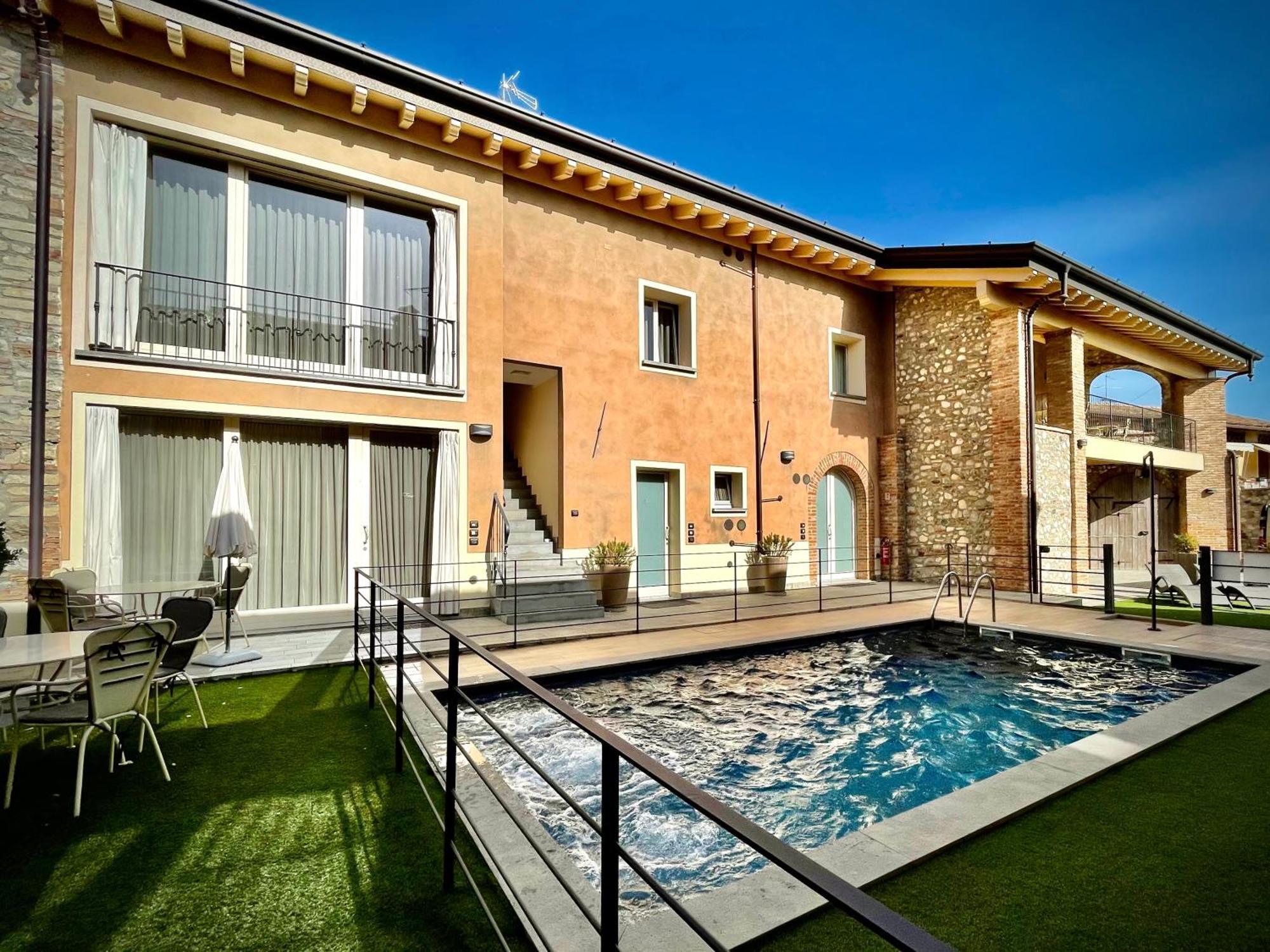 Villa Fontanelle Gardapartments Polpenazze del Garda Buitenkant foto