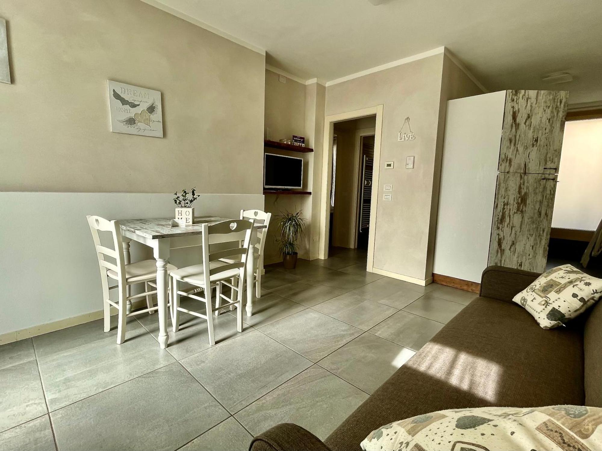 Villa Fontanelle Gardapartments Polpenazze del Garda Buitenkant foto